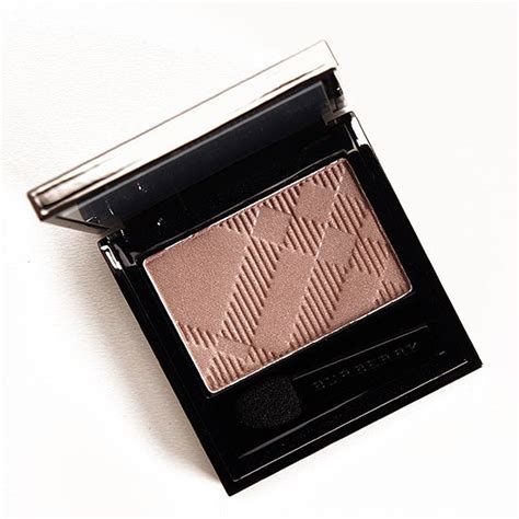 swatch burberry rosewood|Burberry Rosewood (202) Wet & Dry Silk Shadow Review.